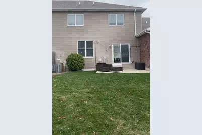 3705 Green Tree Lane, Dekalb, IL 60115 - Photo 16