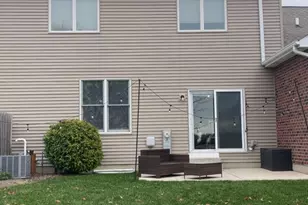 3705 Green Tree Ln, Dekalb, IL 60115 - Photo 16