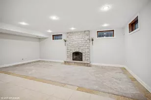 3832 W Chase Ave, Lincolnwood, IL 60712 - Photo 36