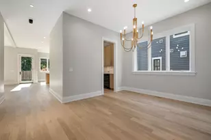 1917 Washington Ave, Wilmette, IL 60091 - Photo 8