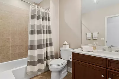 233 E 13th Street #1005, Chicago, IL 60605 - Photo 18