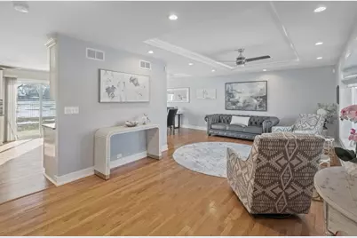 8035 Anne Drive, Orland Park, IL 60462 - Photo 4