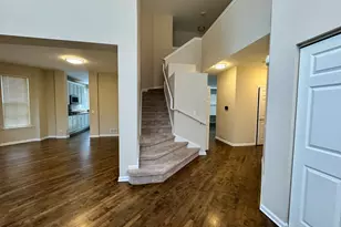 493 Valhalla Terrace, Vernon Hills, IL 60061 - Photo 2