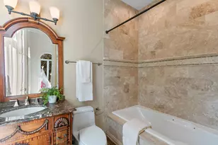 1015 Sheridan Rd, Winnetka, IL 60093 - Photo 24