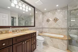 [Address not provided], Oak Brook, IL 60523 - Photo 24