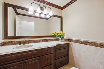 [Address not provided], Oak Brook, IL 60523 - Photo 16