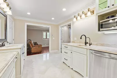 [Address not provided], Oak Brook, IL 60523 - Photo 20