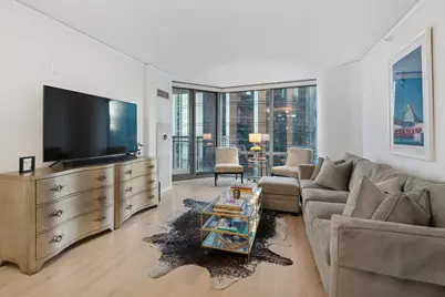 450 E Waterside Drive #1306, Chicago, IL 60601 - Photo 4