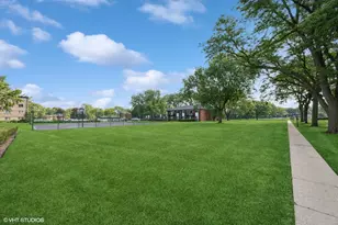 1215 N Waterman Ave, Arlington Heights, IL 60004 - Photo 16
