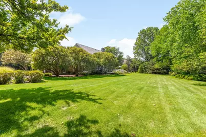 340 E Westleigh Road, Lake Forest, IL 60045 - Photo 8