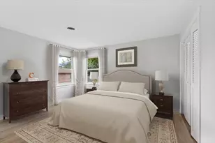 10206 S St Louis Ave, Evergreen Park, IL 60805 - Photo 16