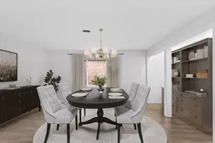 10206 S St Louis Ave, Evergreen Park, IL 60805 - Photo 8