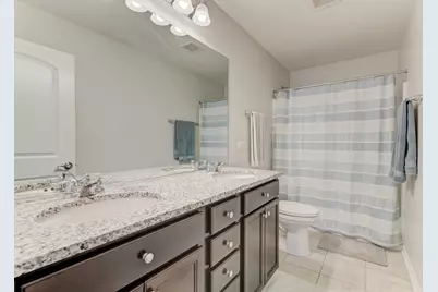 8288 Mulberry Drive, Woodridge, IL 60517 - Photo 14