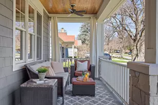 534 Sunset Ave, La Grange, IL 60525 - Photo 4