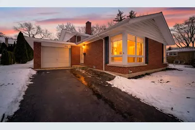 [Address not provided], Naperville, IL 60540 - Photo 4