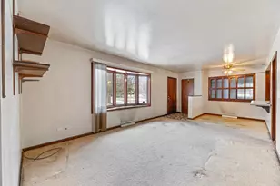 [Address not provided], Wauconda, IL 60084 - Photo 4