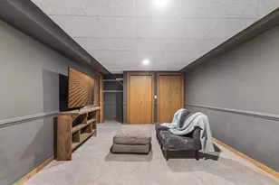 1202 Carey Dr, McHenry, IL 60050 - Photo 24