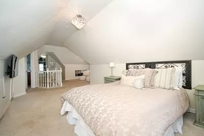 425 S Naperville Road, Wheaton, IL 60187 - Photo 20