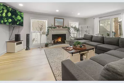 [Address not provided], West Chicago, IL 60185 - Photo 4