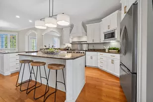 70 Forest Ave, Naperville, IL 60540 - Photo 20