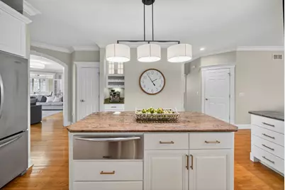 70 Forest Avenue, Naperville, IL 60540 - Photo 16