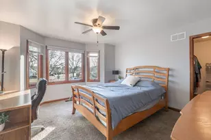 1628 Brentwood Dr, Mundelein, IL 60060 - Photo 24