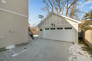 170 W Burlington St, Riverside, IL 60546 - Photo 38