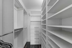 [Address not provided], Oak Brook, IL 60523 - Photo 6