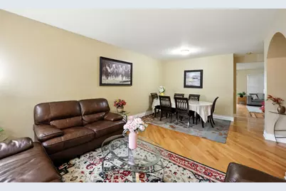 1270 Georgetown Way, Vernon Hills, IL 60061 - Photo 4