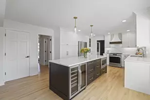 961 Tim Tam Cir, Naperville, IL 60540 - Photo 6