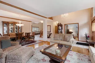 [Address not provided], Gurnee, IL 60031 - Photo 20