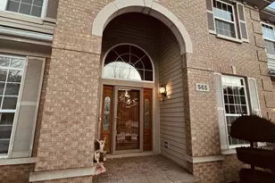 [Address not provided], Gurnee, IL 60031 - Photo 2