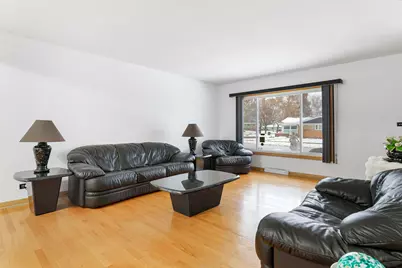 11129 Martindale Drive, Westchester, IL 60154 - Photo 4