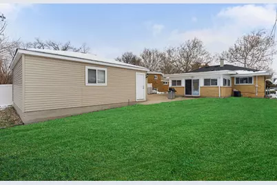 11129 Martindale Drive, Westchester, IL 60154 - Photo 26