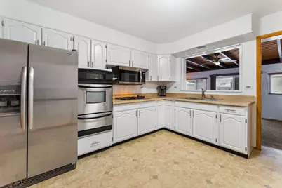 11129 Martindale Drive, Westchester, IL 60154 - Photo 10