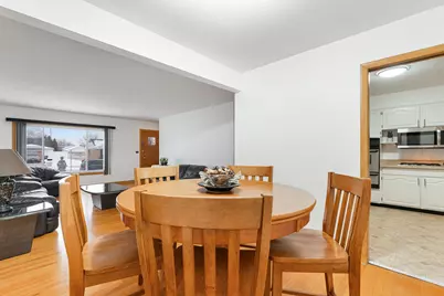 11129 Martindale Drive, Westchester, IL 60154 - Photo 8