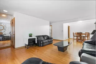 11129 Martindale Dr, Westchester, IL 60154 - Photo 6