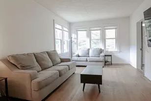 427 S Cornell Ave, Villa Park, IL 60181 - Photo 6