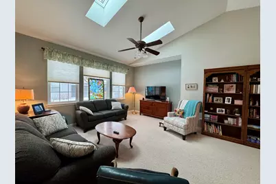 [Address not provided], Grayslake, IL 60030 - Photo 2