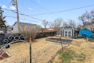 2208 Hiawatha Pkwy, Woodridge, IL 60517 - Photo 26