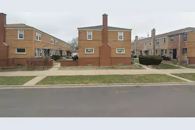 1028 Bellwood Avenue #E, Bellwood, IL 60104 - Photo 1