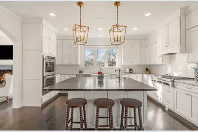 629 Kenwood Avenue, Libertyville, IL 60048 - Photo 10