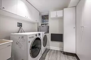 1304 N Ritchie Ct, Chicago, IL 60610 - Photo 28