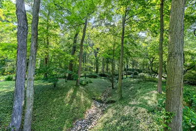240 Shore Acres Circle, Lake Bluff, IL 60044 - Photo 36