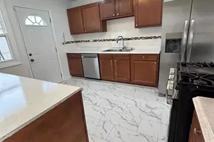 [Address not provided], Hanover Park, IL 60133 - Photo 8