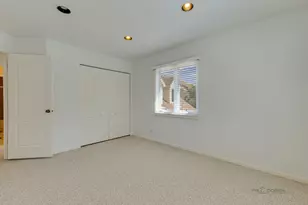 2911 Bayberry Dr, Buffalo Grove, IL 60089 - Photo 30