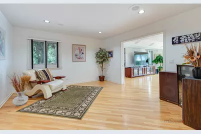 2911 Bayberry Drive, Buffalo Grove, IL 60089 - Photo 10