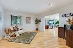 2911 Bayberry Dr, Buffalo Grove, IL 60089 - Photo 10