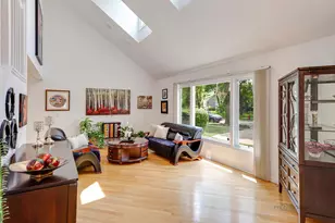 2911 Bayberry Dr, Buffalo Grove, IL 60089 - Photo 4