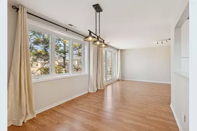 8225 N Niles Center Road N #309, Skokie, IL 60077 - Photo 10